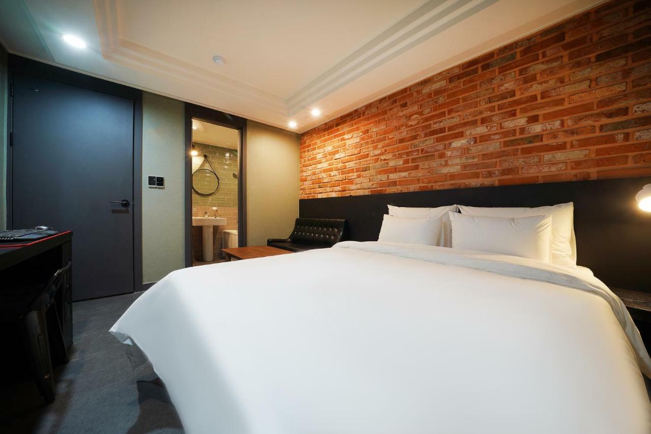 Hotel Anytime Seoul Exterior photo